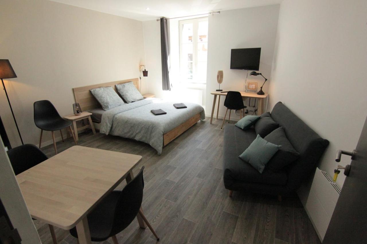 Jolis Appartements au coeur de Clermont Ferrand - Proche Jaude - WIFI et NETFLIX Extérieur photo