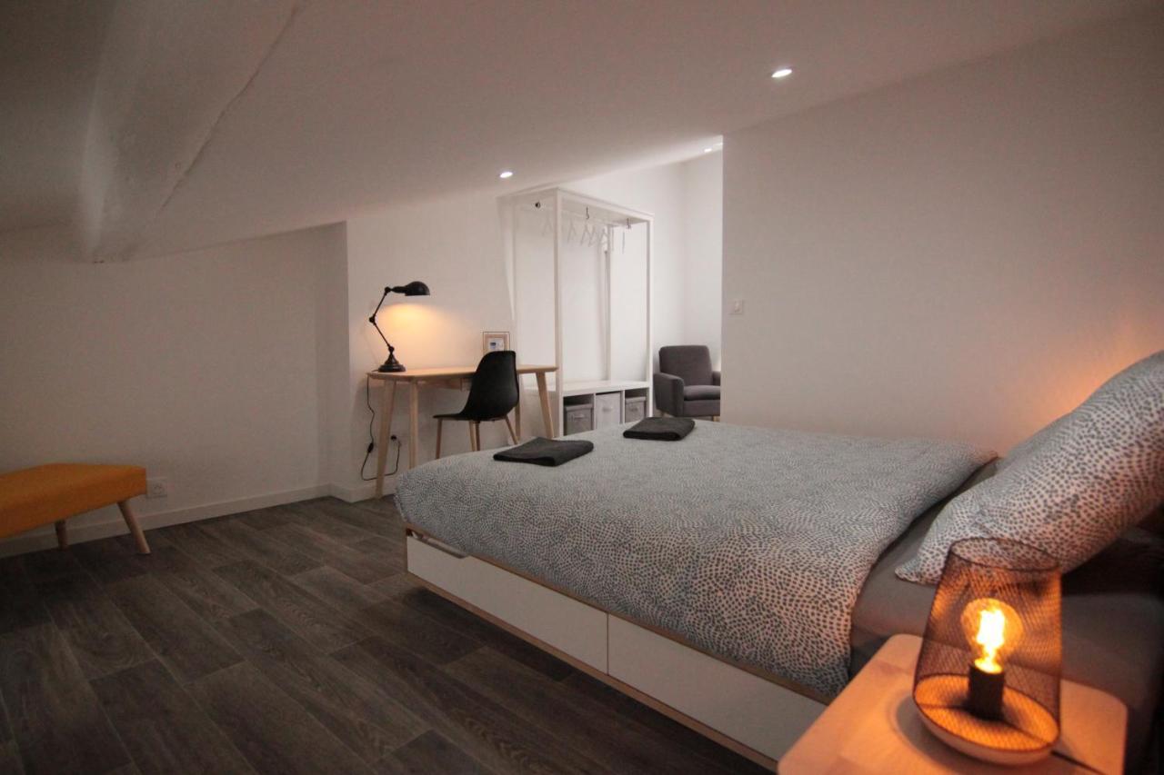 Jolis Appartements au coeur de Clermont Ferrand - Proche Jaude - WIFI et NETFLIX Extérieur photo