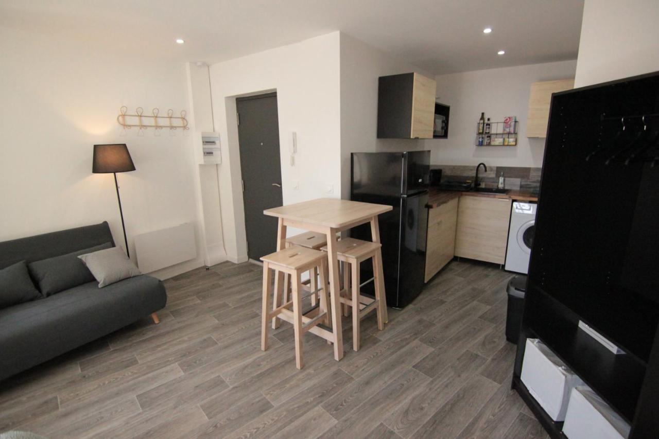 Jolis Appartements au coeur de Clermont Ferrand - Proche Jaude - WIFI et NETFLIX Extérieur photo