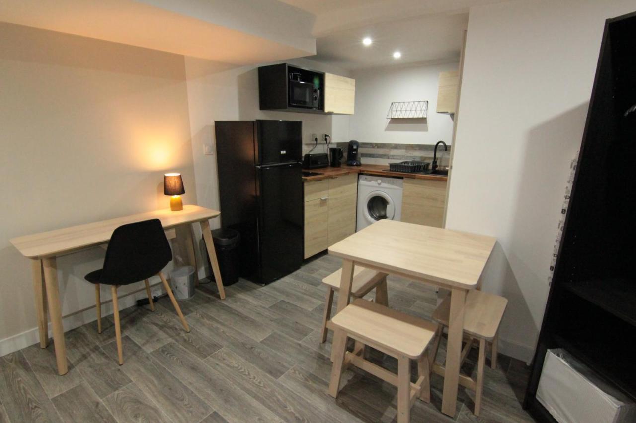 Jolis Appartements au coeur de Clermont Ferrand - Proche Jaude - WIFI et NETFLIX Extérieur photo