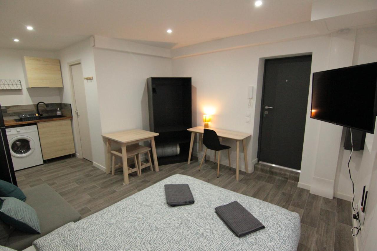 Jolis Appartements au coeur de Clermont Ferrand - Proche Jaude - WIFI et NETFLIX Extérieur photo