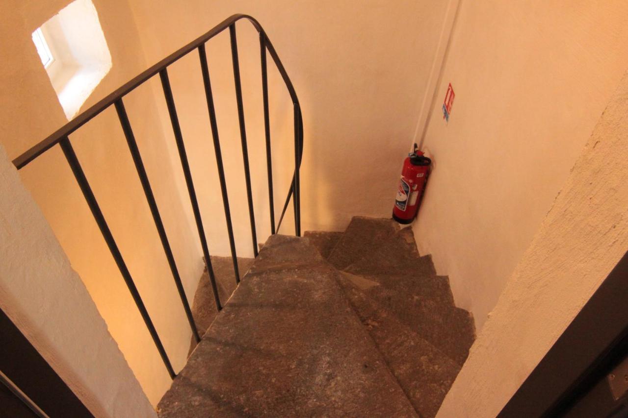 Jolis Appartements au coeur de Clermont Ferrand - Proche Jaude - WIFI et NETFLIX Extérieur photo
