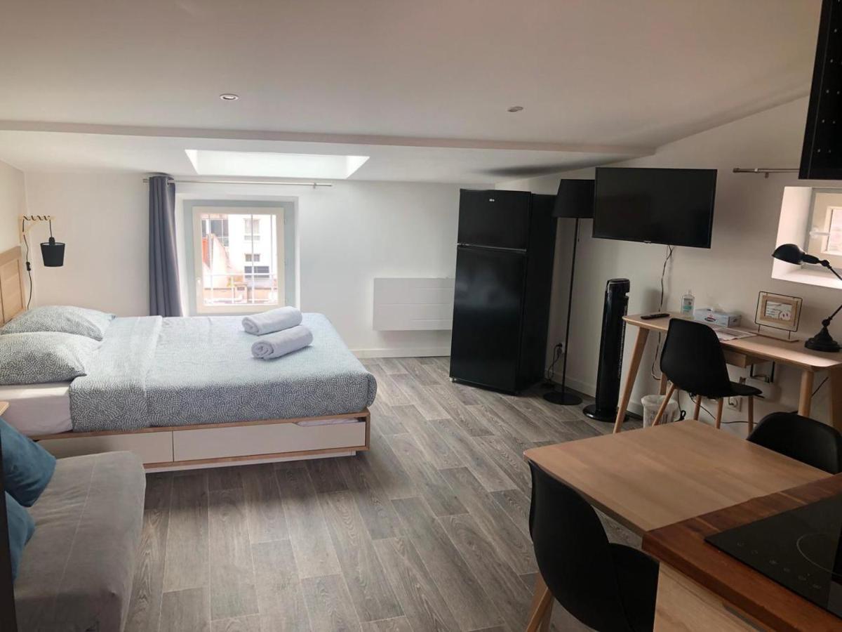 Jolis Appartements au coeur de Clermont Ferrand - Proche Jaude - WIFI et NETFLIX Extérieur photo